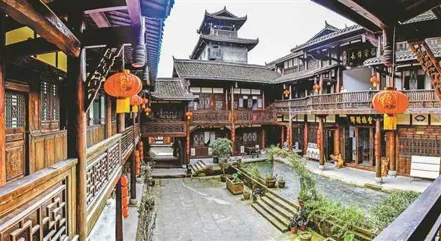 【新时代文明实践在昌南】应急救护知识送到你身边！